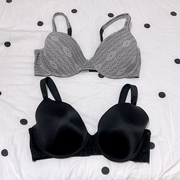 Hanes Other - Bundle of 38D Bras